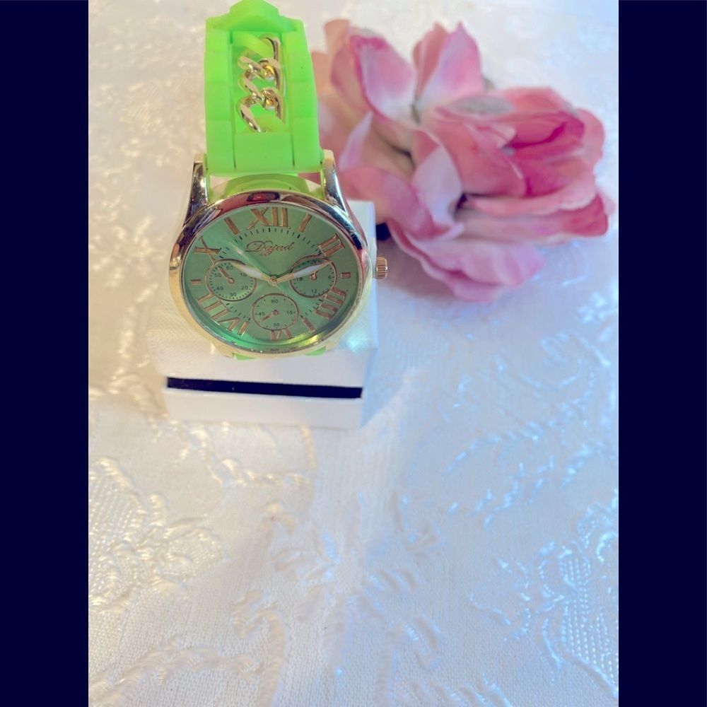 🥀Women’s Dgjud Silicone Roman Numeral Chained Watch